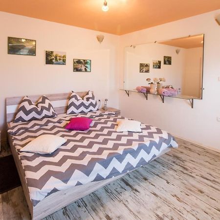 Apartment Stipe 솔린 외부 사진
